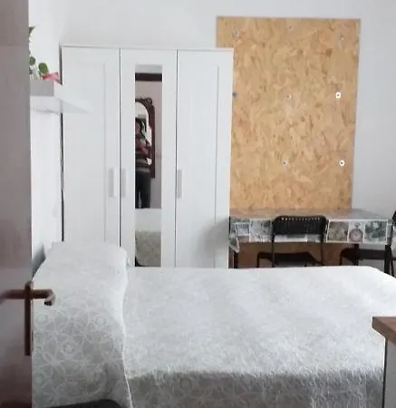 דירה Casa Le Mansardine